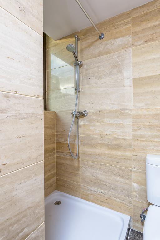Goodplaces Larios Apartment Malaga Bagian luar foto