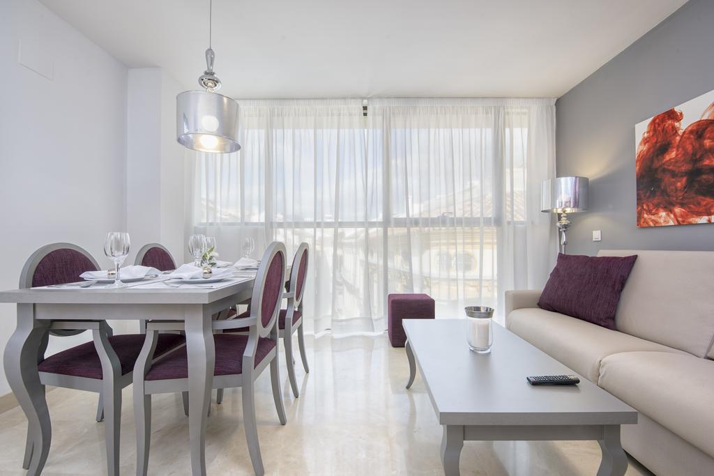 Goodplaces Larios Apartment Malaga Bagian luar foto